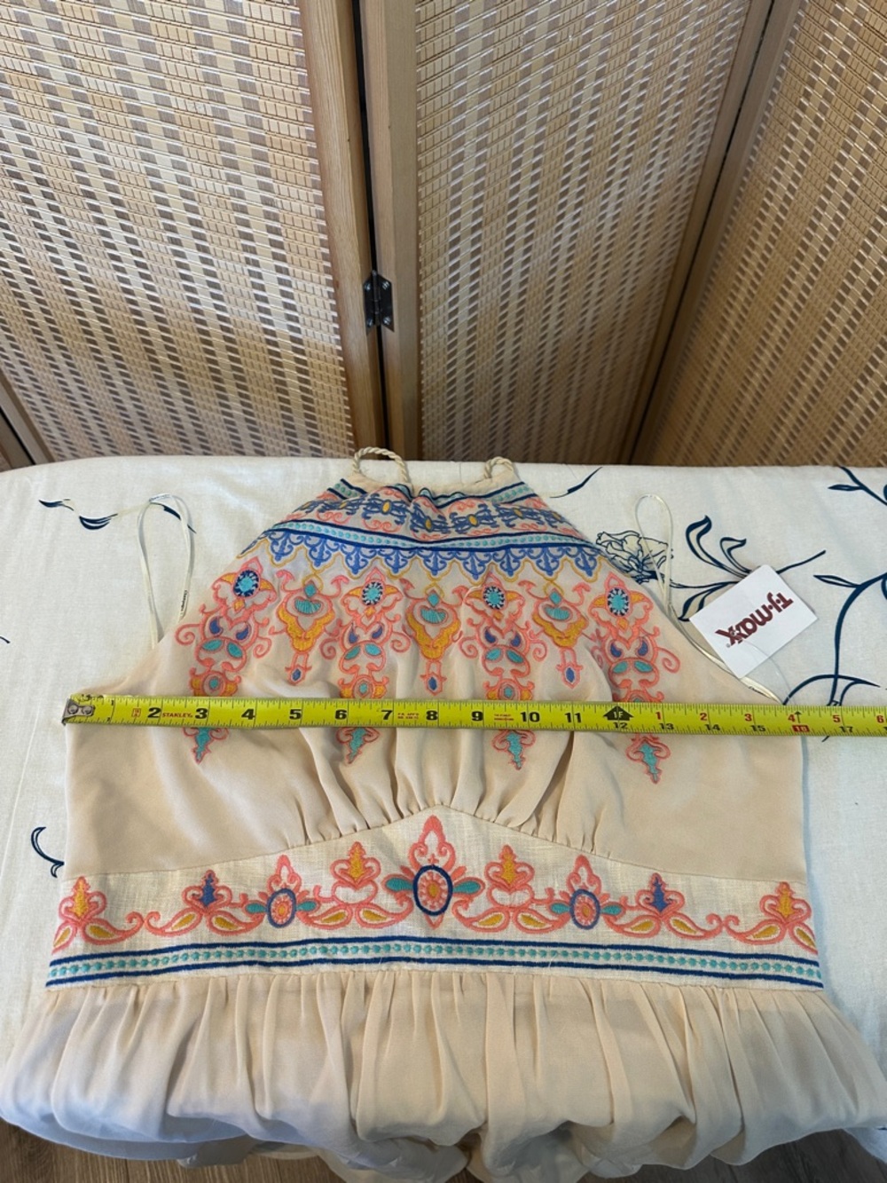 Boho Embroidered Cream Feminine Halter Maxi Dress Size M - Picture 8 of 8